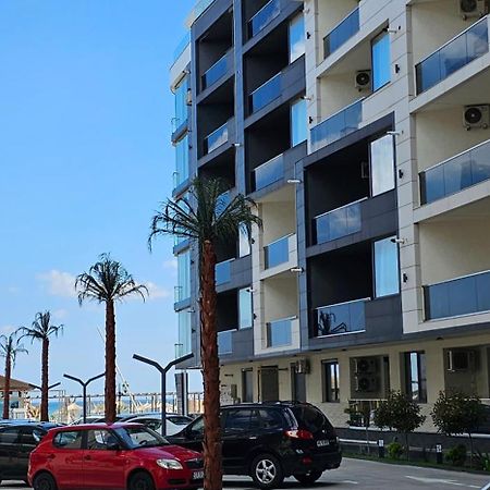 Luxury Aparthotel Promenada In Building Stefan Prima Linie La Mare Navodari Luaran gambar