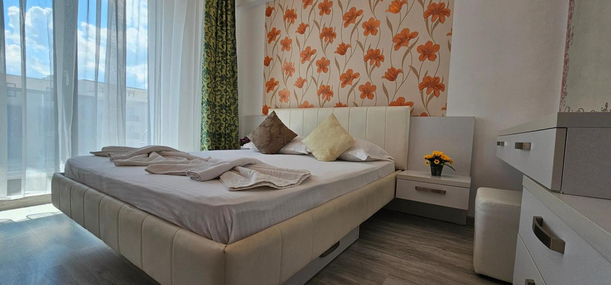 Luxury Aparthotel Promenada In Building Stefan Prima Linie La Mare Navodari Luaran gambar